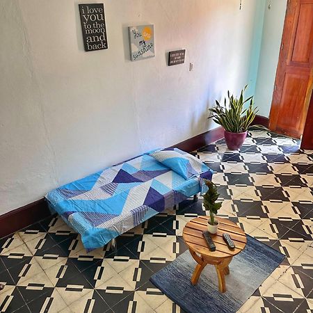 Hotel Al Sole Leon Bagian luar foto