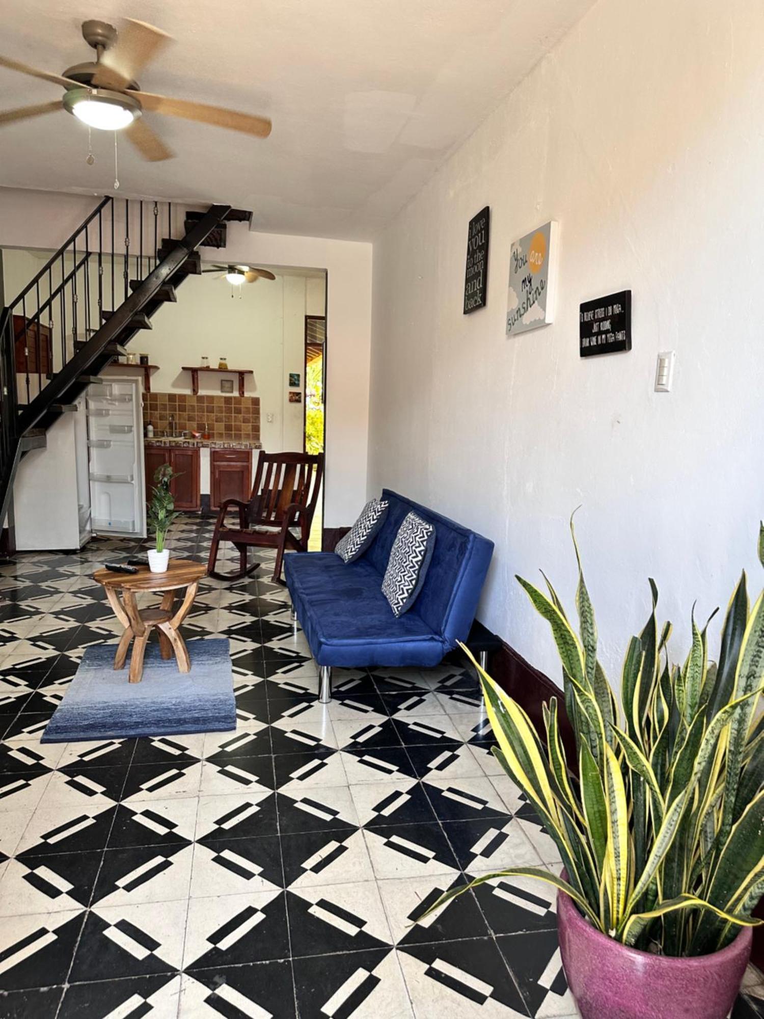 Hotel Al Sole Leon Bagian luar foto